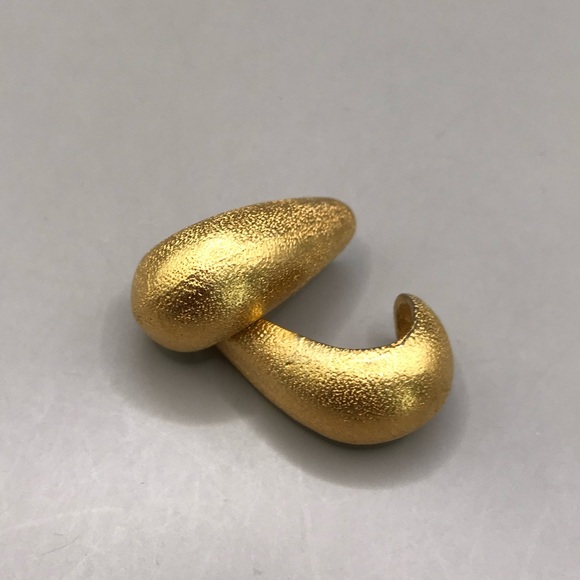 Anne Klein Elegant Gold-Tone Textured Earrings - Picture 8 of 8